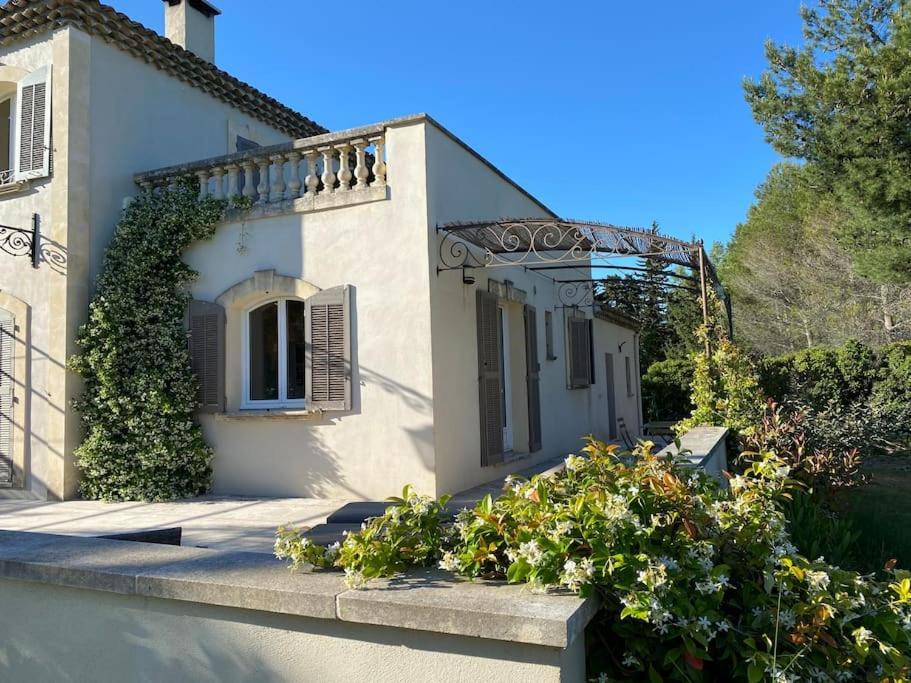 Appartement Dans Bastide A Saint Remy De Provence Экстерьер фото